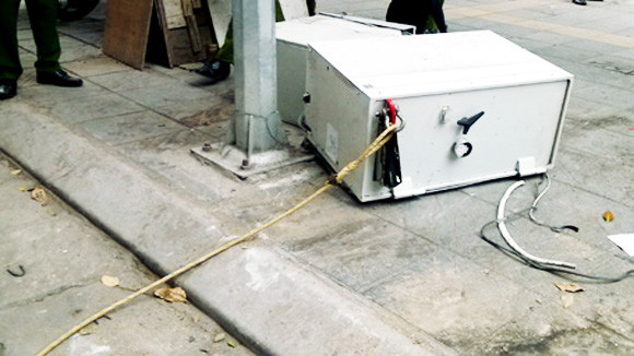  Vì sao kẻ gian không kịp lấy tiền, vụ phá cây ATM ngân hàng Maritime Bank? ảnh 1