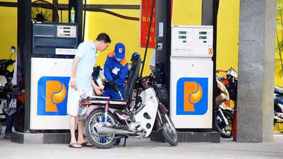 Petrolimex kinh doanh thua lỗ lương vẫn cao ngất trời ảnh 1