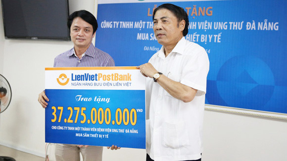 Trao tặng 37 tỷ đồng cho "bệnh viện phi lợi nhuận" ảnh 1 Trao tặng 37 tỷ đồng cho "bệnh viện phi lợi nhuận" ảnh 1