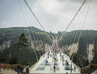 Cảnh tuyệt đẹp ở Trương Gia Giới khiến nhiều người muốn xách vali lên và đi ngay lập tức