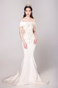 [ẢNH] Chiếc váy Nhã Phương diện trong đám cưới do ai thiết kế ?