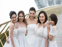 [ẢNH] Chiếc váy Nhã Phương diện trong đám cưới do ai thiết kế ?