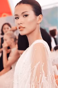 [ẢNH] Chiếc váy Nhã Phương diện trong đám cưới do ai thiết kế ?