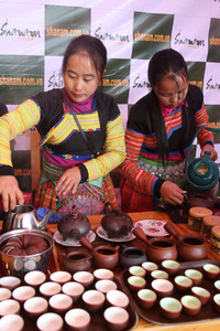 Tà Xùa đắm chìm trong biển mây, chắt chiu cho một thức uống đặc biệt