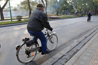 Trong vòng quay hoài niệm ở cái lạnh thấu xương bên hồ Tây