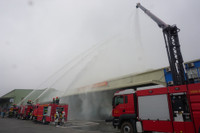 Nhiều lực lượng tham gia diễn tập phương án chữa cháy, cứu nạn