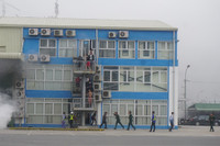 Nhiều lực lượng tham gia diễn tập phương án chữa cháy, cứu nạn