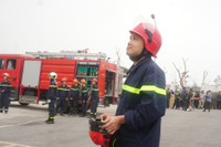 Nhiều lực lượng tham gia diễn tập phương án chữa cháy, cứu nạn