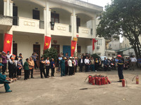 Trên 300 người dân tham gia nâng cao kỹ năng chữa cháy, thoát nạn