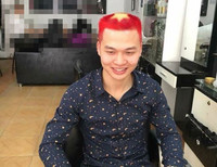 Giới trẻ nhuộm tóc 'màu cờ sắc áo' trước thềm trận chung kết U23