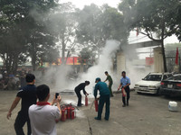 Trên 300 người dân tham gia nâng cao kỹ năng chữa cháy, thoát nạn