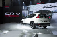 CR-V 7 chỗ 'quyết đấu' CX-5 mới: Cặp kỳ phùng địch thủ tại thị trường Việt Nam