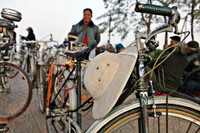 Trong vòng quay hoài niệm ở cái lạnh thấu xương bên hồ Tây