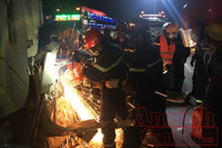 Cứu nạn các nạn nhân mắc kẹt trong cabin xe ô tô