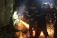 Cứu nạn các nạn nhân mắc kẹt trong cabin xe ô tô