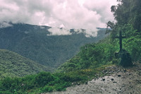 Thử thách băng qua 'cung đường tử thần' của Đăng Khoa