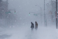 Du học sinh Việt Nam chụp cảnh nước Mỹ lạnh lẽo kỷ lục trong vòng 100 năm qua