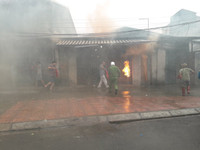 Cư dân phường Phúc Xá khẩn trương với các tình huống cháy giả định