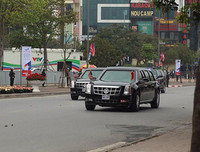 Toàn cảnh Tổng thống Mỹ Donald Trump rời cuộc họp thượng đỉnh, lên máy bay về nước