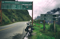 Thử thách băng qua 'cung đường tử thần' của Đăng Khoa