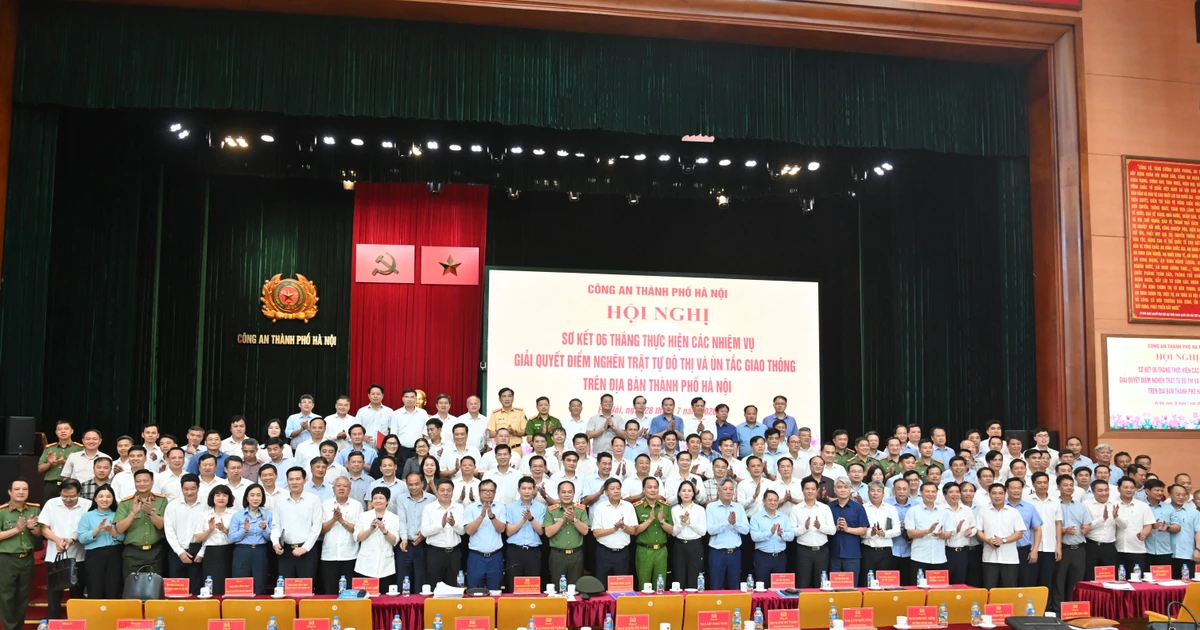 Yêu cầu trật tự giao thông - đô thị ở Hà Nội: Cao hơn, nghiêm hơn, bền vững hơn