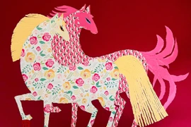 Triển lãm "Mã hóa": Hình ảnh con ngựa trong dòng chảy nghệ thuật đương đại