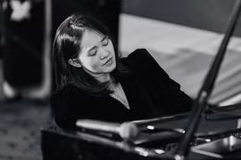 Nghệ sĩ piano Trang Trịnh trình diễn 24 giờ cùng trí tuệ nhân tạo