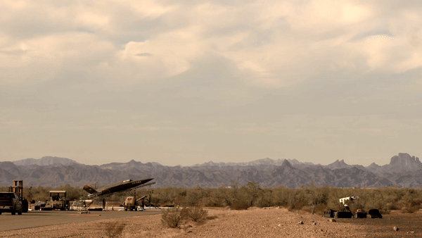 UAV tàng hình XQ-58 Valkyrie Mỹ thêm phương án cất cánh mới