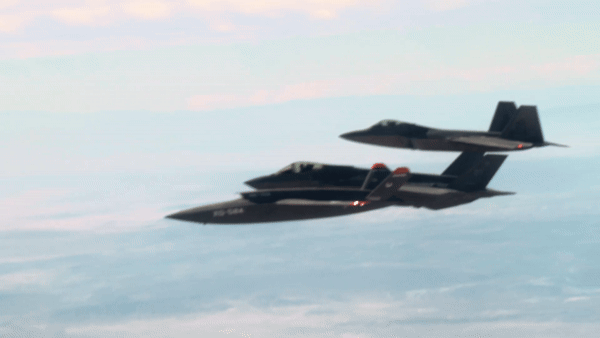 UAV tàng hình XQ-58 Valkyrie Mỹ thêm phương án cất cánh mới