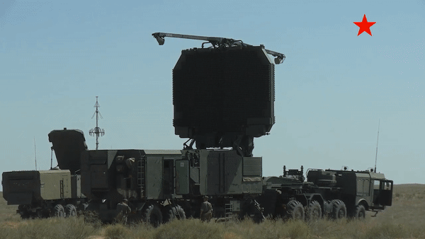 Ấn Độ nhận trung đoàn 'Rồng lửa' S-400 thứ 3 từ Nga trước sự ngỡ ngàng phương Tây