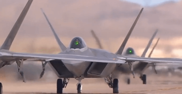 ‘Quái điểu’ F-22 lập tức đến Trung Đông sau khi Iran tấn công Israel