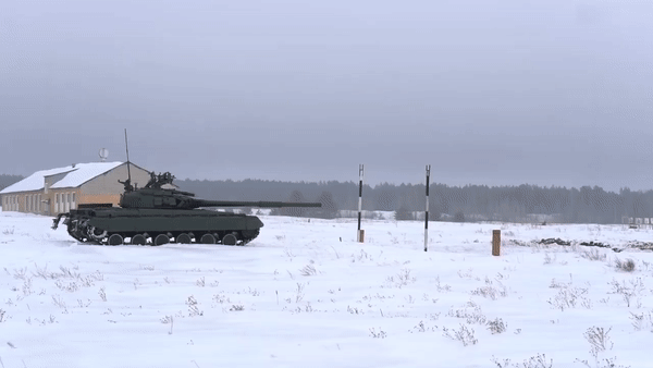 Xe tăng T-64BV Mod 2017 có thể đấu ngang ngửa với T-90A?