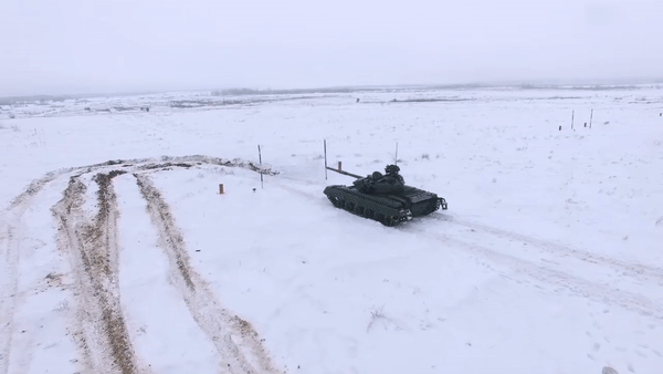 Xe tăng T-64BV Mod 2017 có thể đấu ngang ngửa với T-90A?