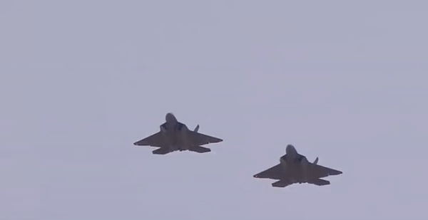 ‘Quái điểu’ F-22 lập tức đến Trung Đông sau khi Iran tấn công Israel