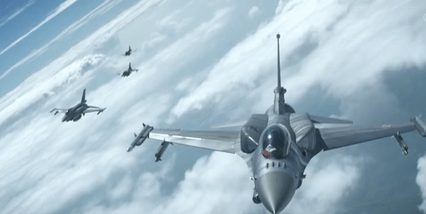 Báo Nga lo ngại phương Tây chuyển giao F-16C Block 52+ cho Ukraine