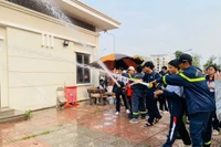 Trải nghiệm thoát nạn trong tình huống khói khí phức tạp