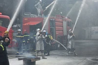 Kiểm tra sự phối hợp tác chiến giữa lực lượng tại chỗ và lực lượng cứu hoả chuyện tại Trung tâm Logistic Gia Lâm – Công ty TNHH dịch vụ kho vận ALS