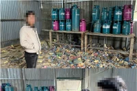 Công an xã Ngọc Hồi phát hiện cơ sở sang chiết gas trái phép