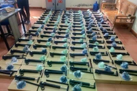 Bắt đối tượng tàng trữ, mua bán trái phép vũ khí quân dụng với số lượng lớn