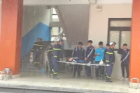 Gần 3.000 học sinh và cán bộ, giáo viên trải nghiệm chữa cháy, thoát nạn