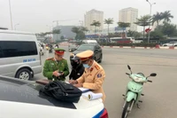 Ra quân đảm bảo an toàn giao thông tại khu công nghiệp Thăng Long