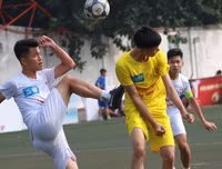 [ẢNH] Bất ngờ đổi thủ môn, THPT Hà Thành thắng luân lưu ấn tượng