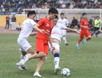 [ẢNH] Á quân Nguyễn Thị Minh Khai đã truất ngôi đương kim vô địch Trần Quốc Tuấn như thế nào?