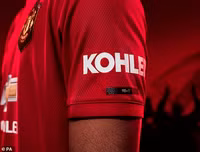 [ẢNH] Cận cảnh mẫu áo đấu cực chất của Man Utd mùa tới