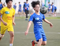 [ẢNH] Loạt trận 15h ngày 20-10: Bảng C và D ngã ngũ