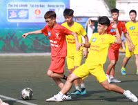 [ẢNH] Khoảnh khắc lượt trận 8h sáng nay 20-10