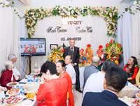 [ẢNH] Cặp đôi người Việt ở Đức làm lễ 