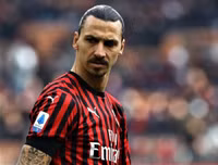 [ẢNH] Ronaldo và những ngôi sao có thể theo Robben trở về CLB thời niên thiếu