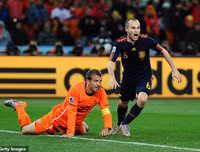 [ẢNH] 50 cầu thủ hay nhất thập kỷ (P2): Ai đủ tầm sánh ngang Ronaldo và Messi?