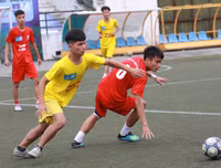 [ẢNH] 6 thắng 7 trên chấm luân lưu, cầu thủ trường Lý Thánh Tông khóc nức nở